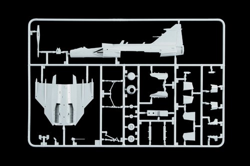 JAS 39 GRIPEN (Italeri 1:72)