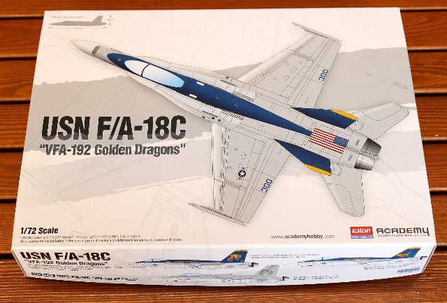 F-A-18C VFA-192 Golden Dragon (Academy 1:72)