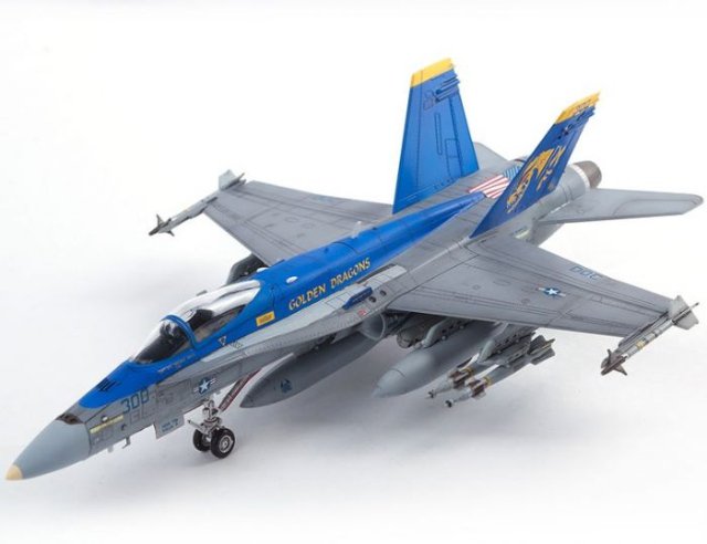 F-A-18C VFA-192 Golden Dragon (Academy 1:72)