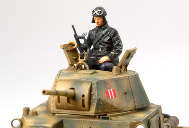 Italian Medium Tank Carro Armato M13/40 (Tamiya 1:35)
