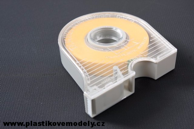 87031 - Maskovací páska 10mm včetně držáku (Tamiya)