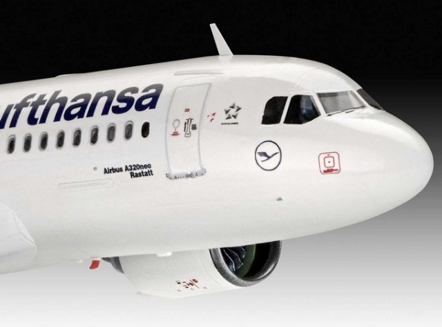 Airbus A320 neo Lufthansa set (Revell 1:144)