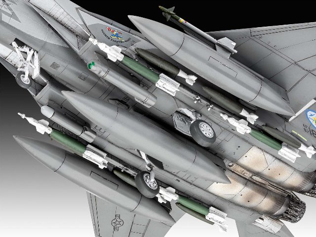 F-15E Strike Eagle (Revell 1:72) 