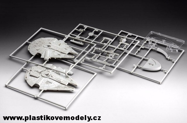 ModelSet StarWars Millennium Falcon (Revell 1:241)