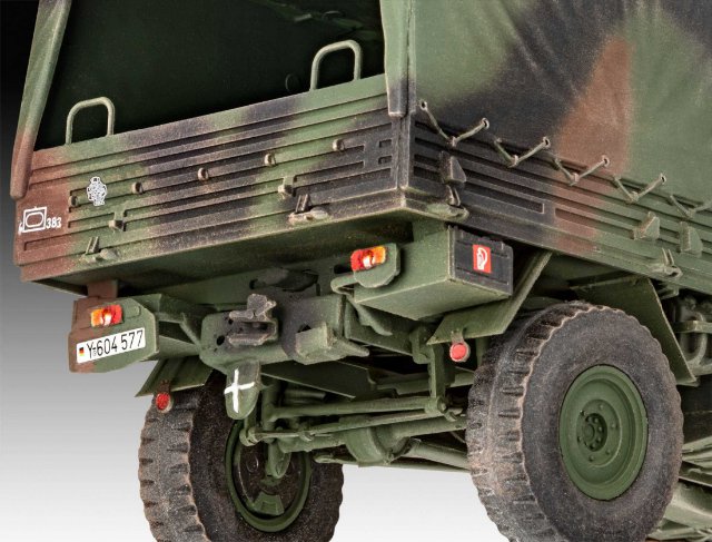 Unimog 2T milgl (Revell 1:35)