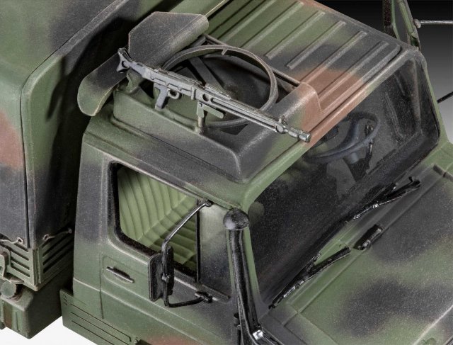 Unimog 2T milgl (Revell 1:35)