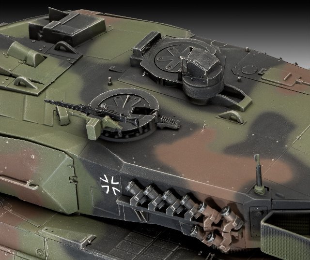 Tank Leopard 2 A6-A6NL (Revell 1:35)