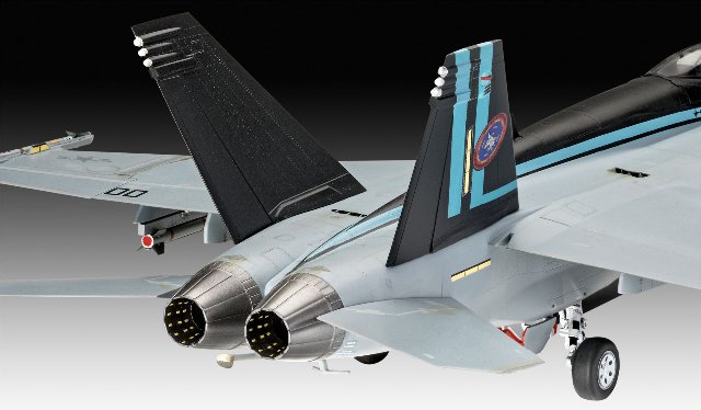 F-A-18E Super Hornet Top Gun (Revell 1:48)