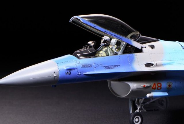 F-16C-N Aggresor-Adversary (Tamiya 1:48)