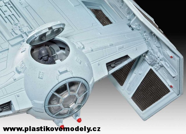 03602 - Star Wars Dath Vader´s TIE Fighter (Revell 1:121)
