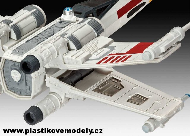 03601 - Star Wars X-wing Fighter (Revell 1:112)