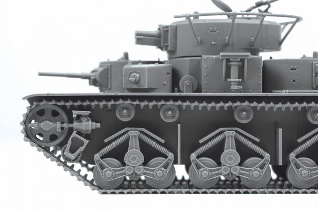 Soviet Heavy Tank T-35 (Zvezda 1:72)