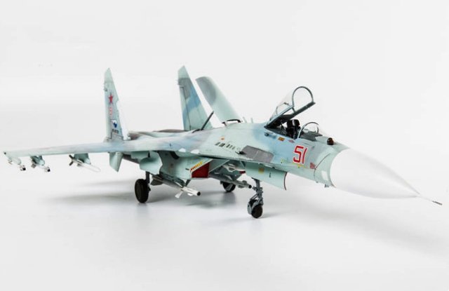 Letadlo SU-27SM (Zvezda 1:72)