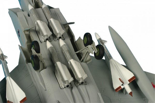 MIG-31 Soviet Interceptor (Zvezda 1:72)