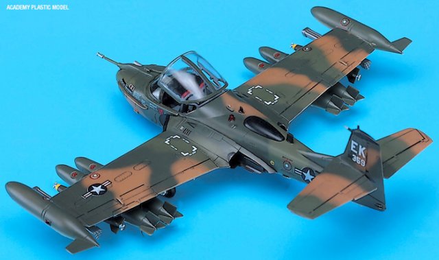 A-37B DragonFly (Academy 1:72)