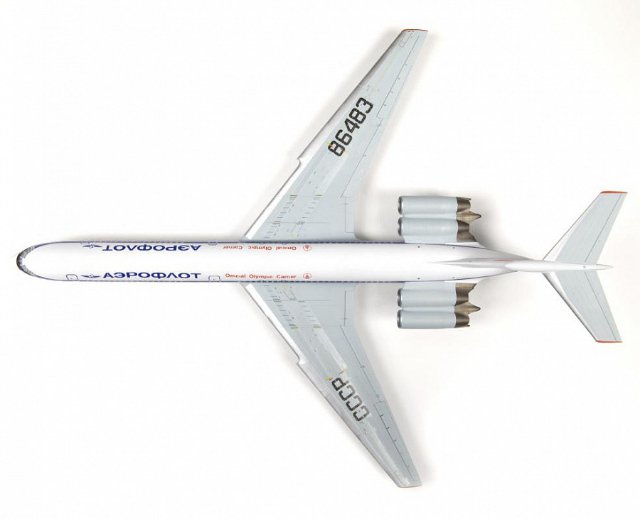 Letadlo Ilyushin IL-62M (Zvezda 1:144) 
