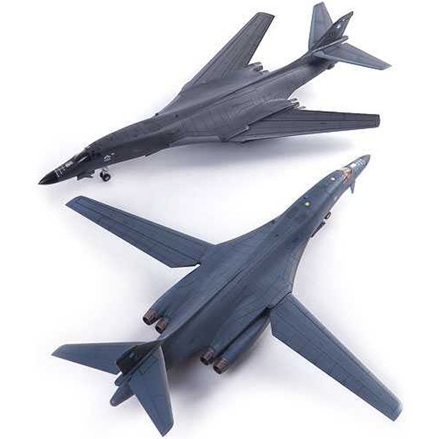 USAF B-1B 34th BS Thunderbirds MCP (Academy 1:144)