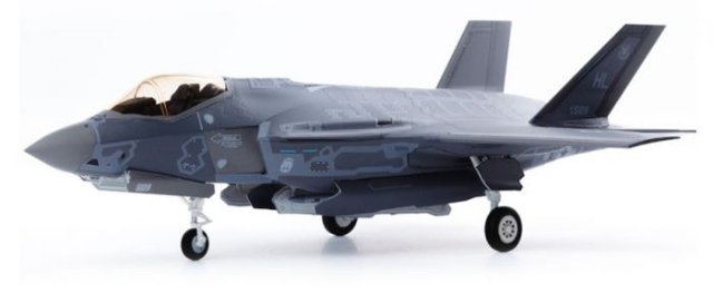F-35A Seven Nation Air Force MCP (Academy 1:72)