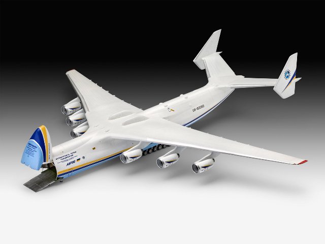 Antonov An-225 Mrija (Revell 1:144)