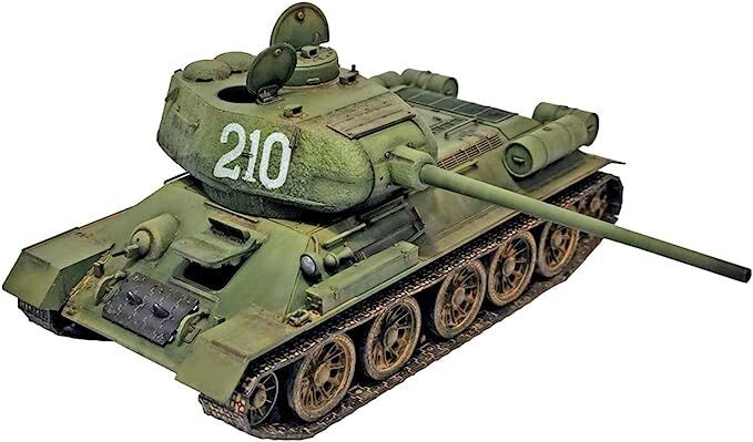 T-34/85"Ural Tank Factory No.183" (Academy 1:35)
