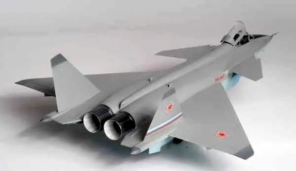 MIG 1.44 Russian Multirole Fighter (Zvezda 1:72)