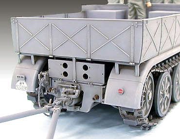 FAMO German 18t Half Track (Tamiya 1:35)
