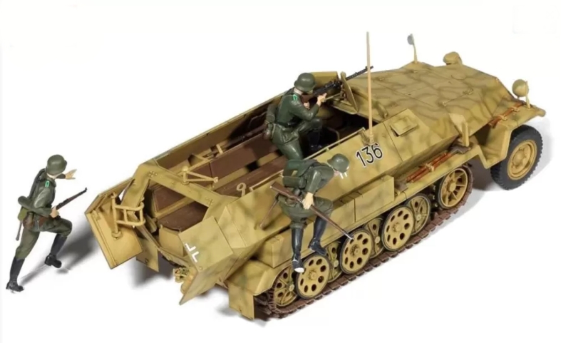 Sd.Kfz.251 Ausf.C (Academy 1:35)