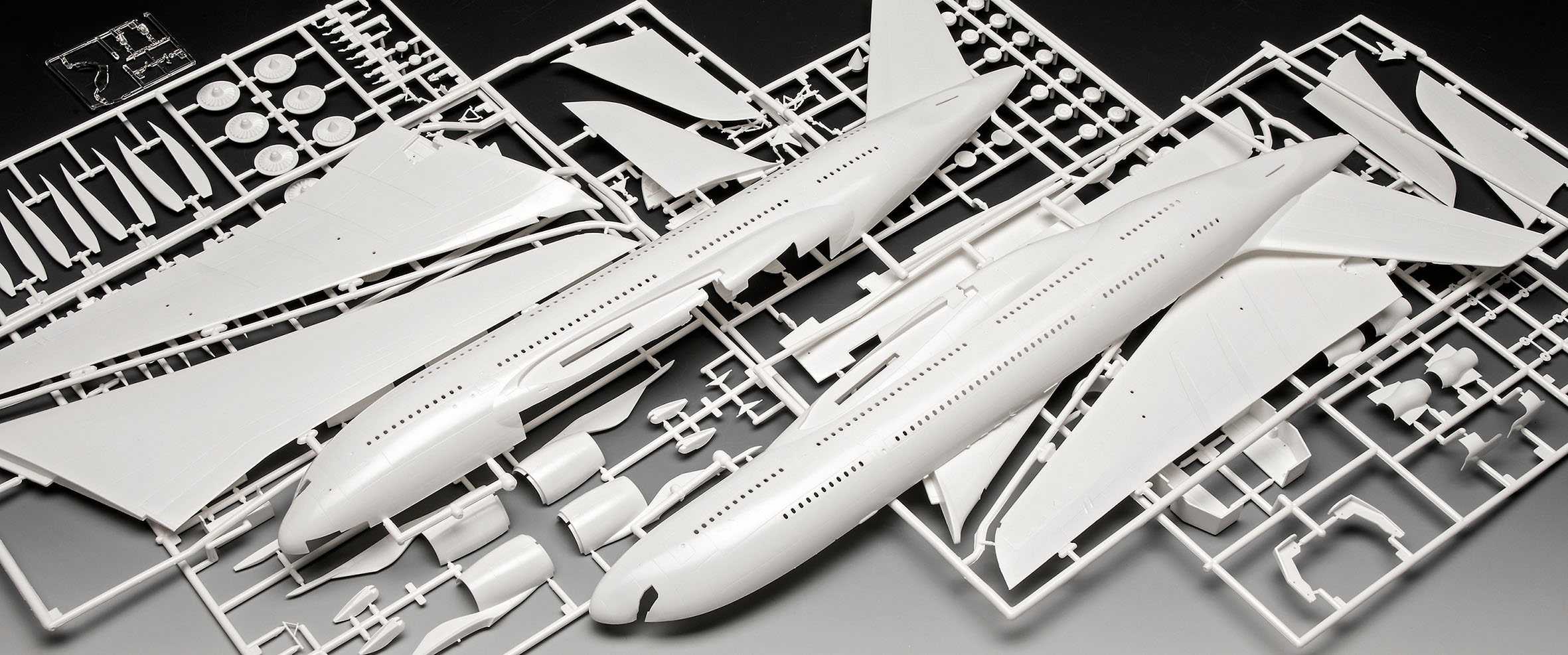 Airbus A380-800 Lufthansa New Livery (Revell 1:144)