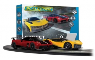 Autodráha SCALEXTRIC C1422P - Street Cruisers Race Set (1:32) > 1:32