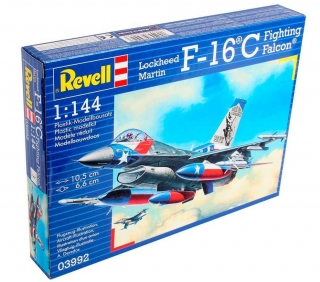 03992 - Lockheed Martin F-16C Fighting Falcon (Revell 1:144)