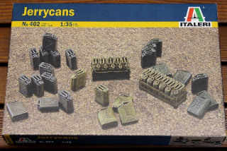 JERRYCANS (Italeri 1:35) 